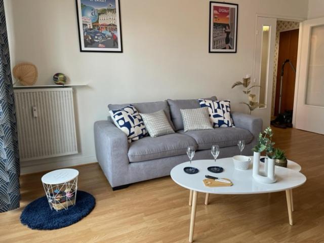 Appartement Le 21 à Épernay Extérieur photo