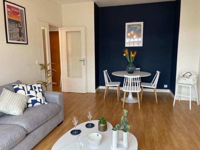 Appartement Le 21 à Épernay Extérieur photo